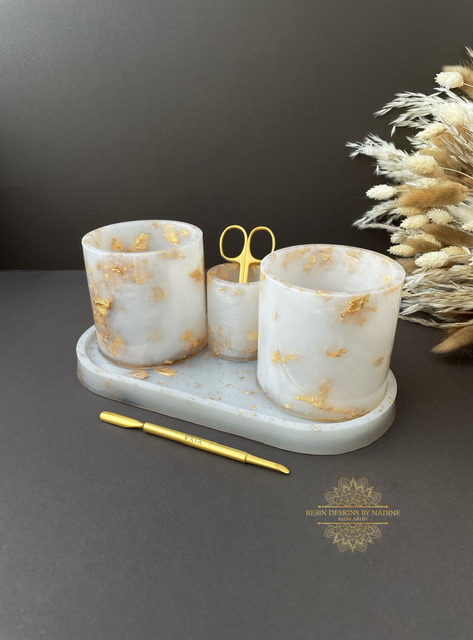 Pearl dressing table set