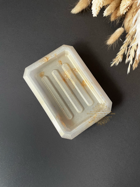 Gold rectangle soap dish